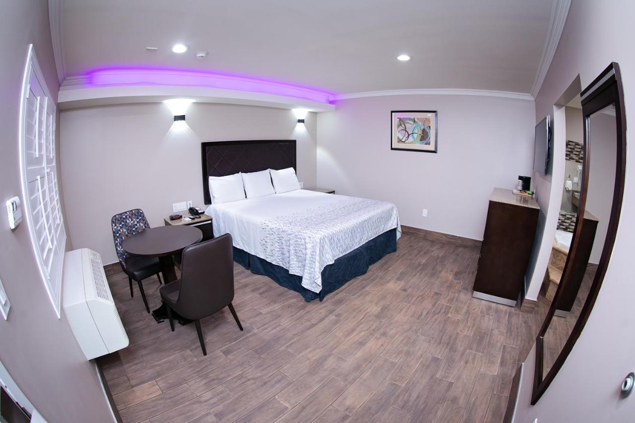 Diamond Bell Inn & Suites Kültér fotó