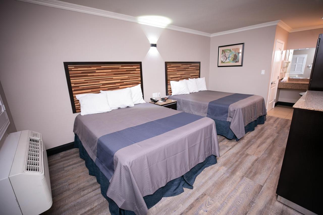Diamond Bell Inn & Suites Kültér fotó
