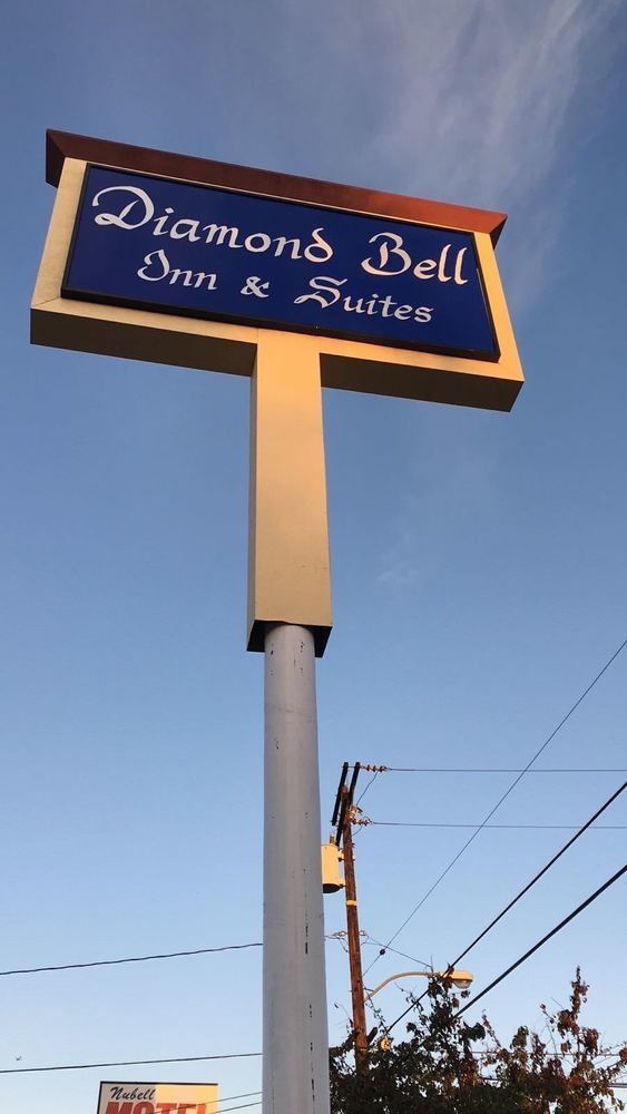 Diamond Bell Inn & Suites Kültér fotó