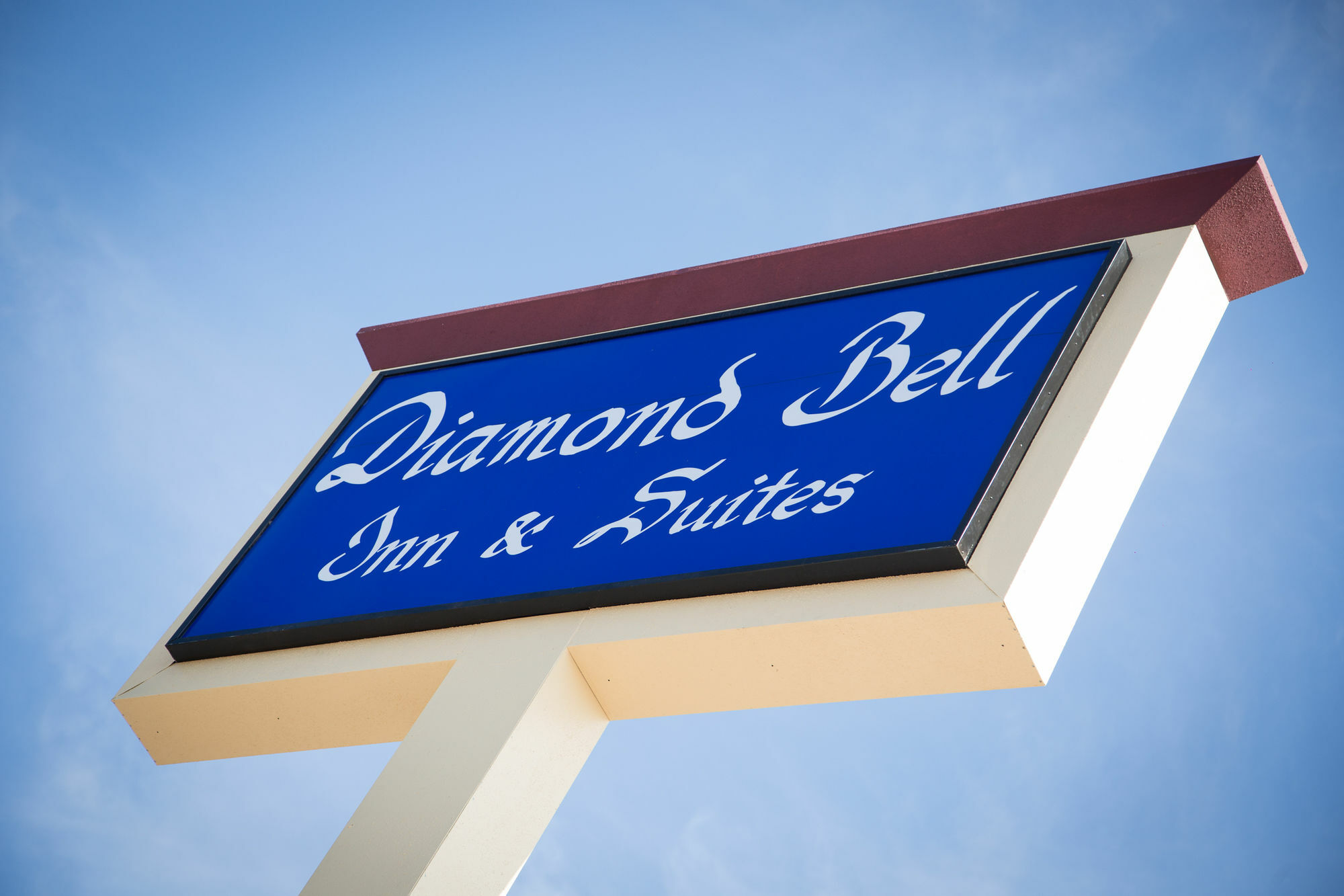 Diamond Bell Inn & Suites Kültér fotó